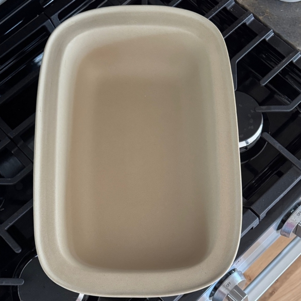 The Pampered Chef Cream Deep Dish Baker